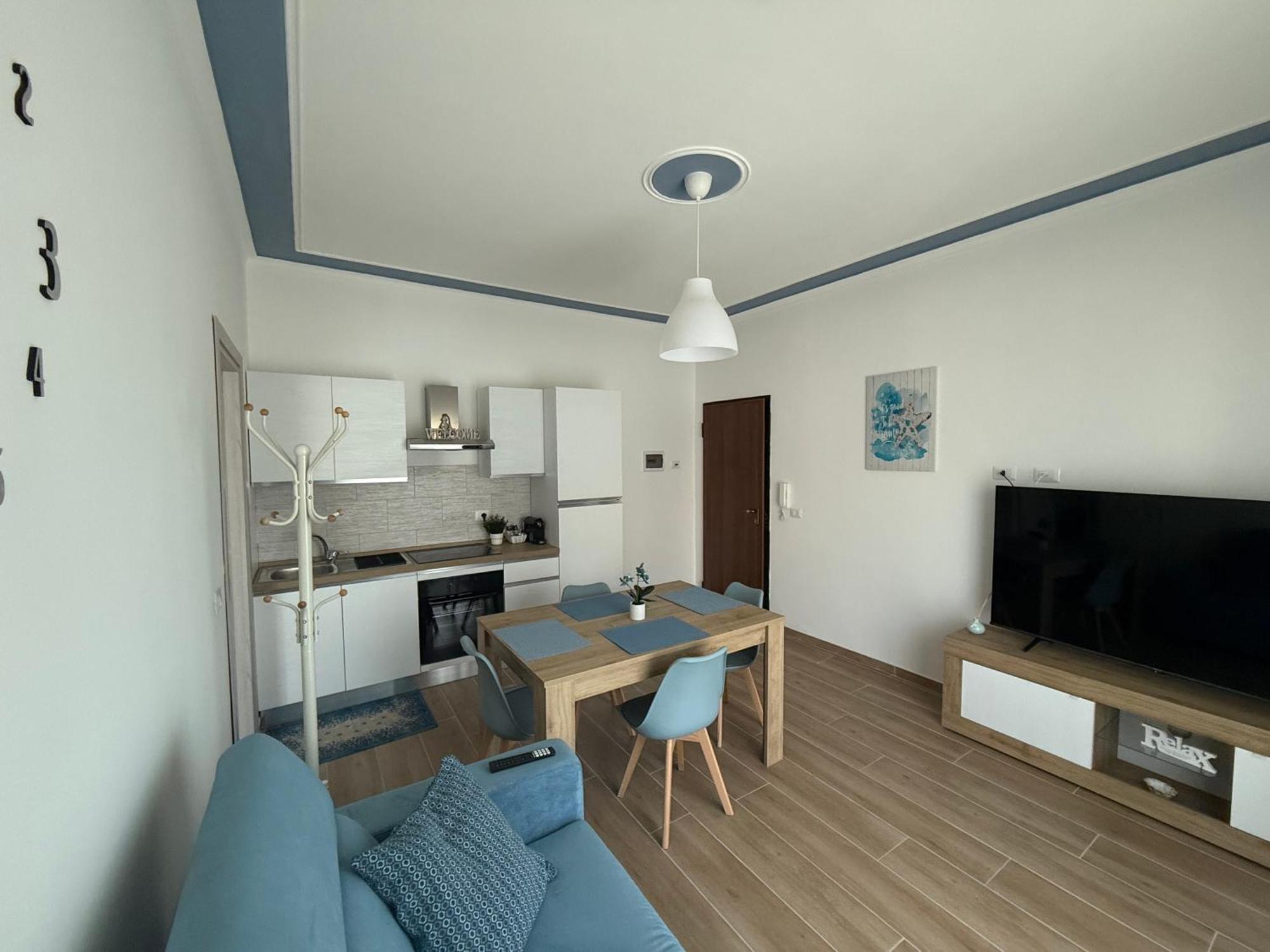 Heroes Apartment